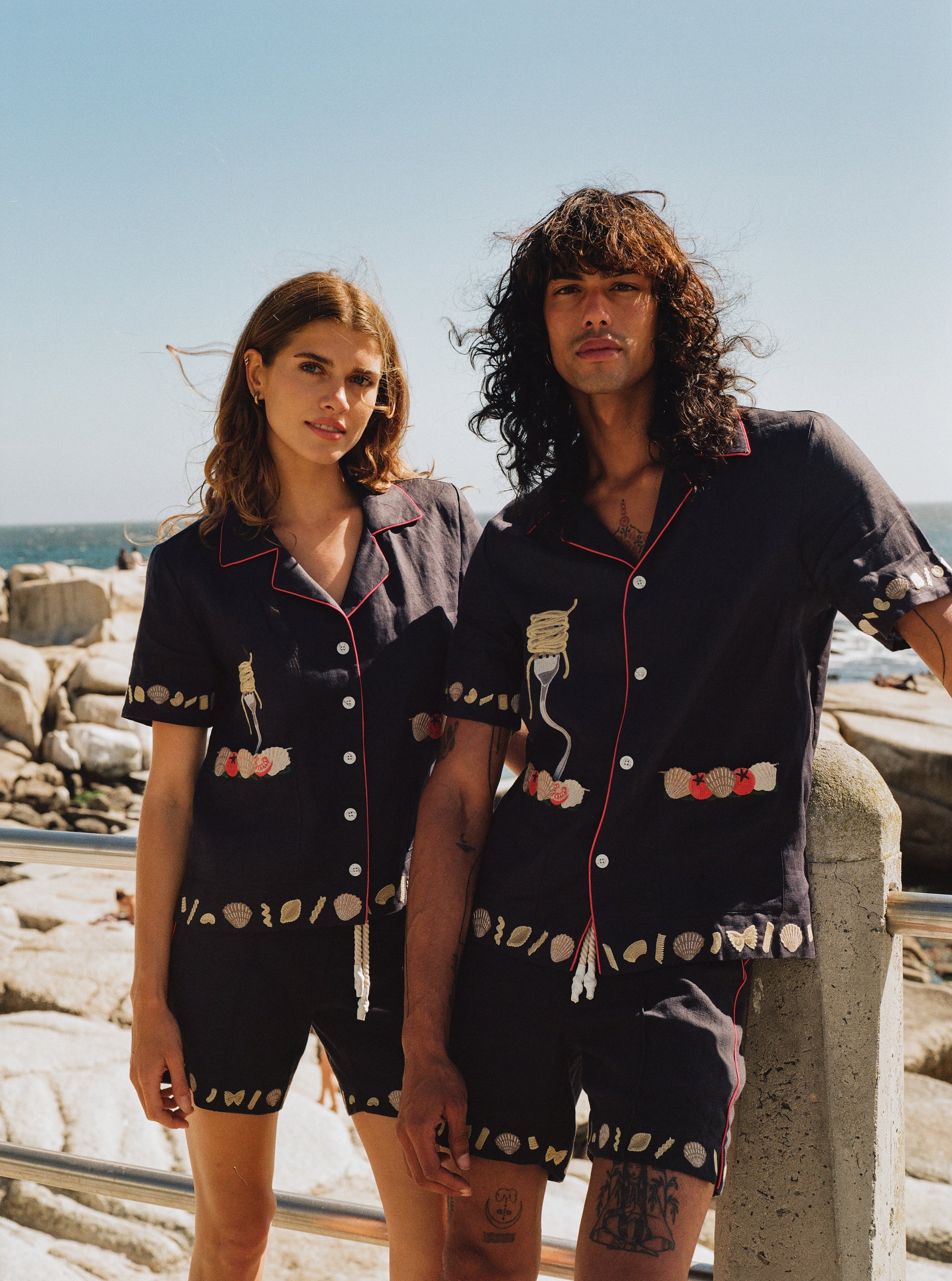 'Vongole!' Cabana Shorts (Navy)