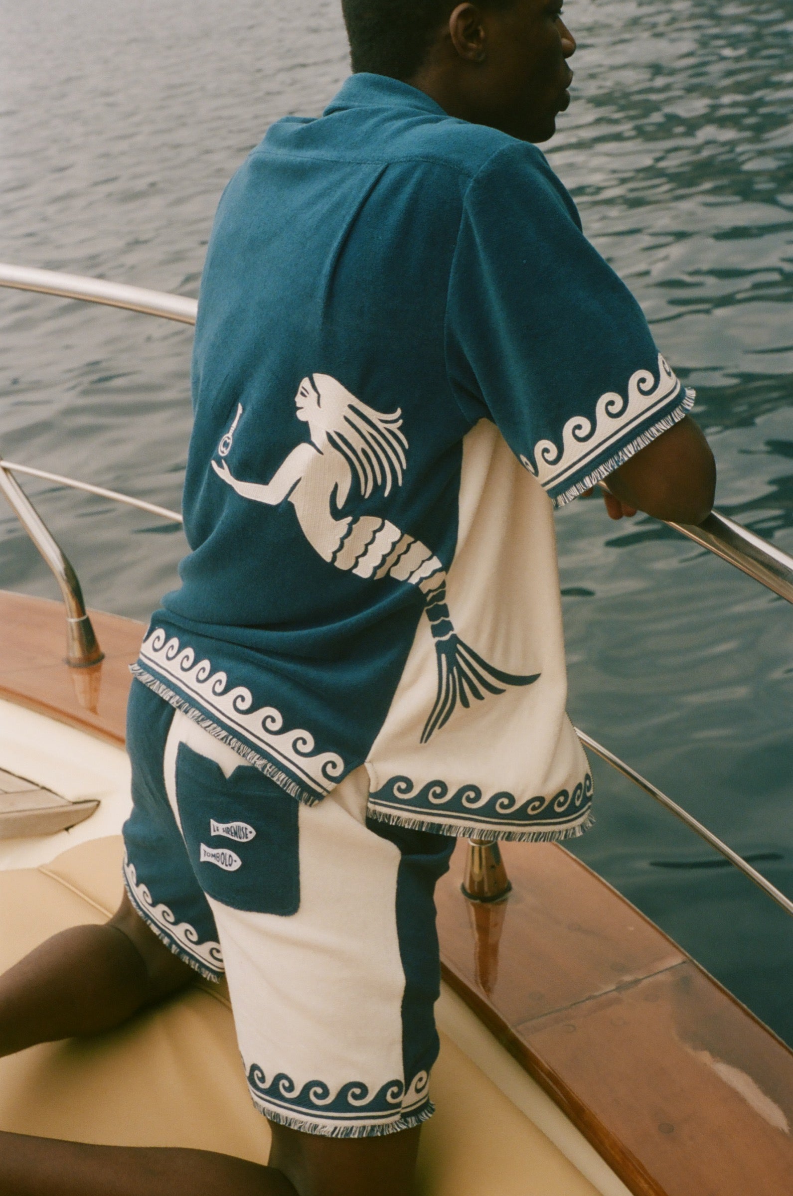 'Le Sirenuse' Late Checkout Cabana Shorts (Blue)