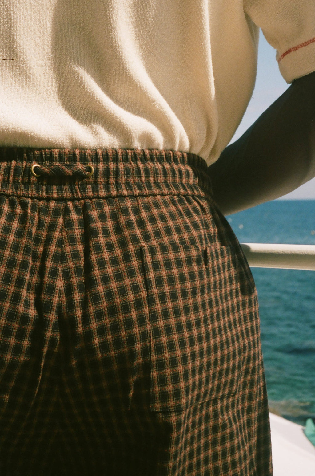Easy-Going Shorts (Dark Brown Plaid)