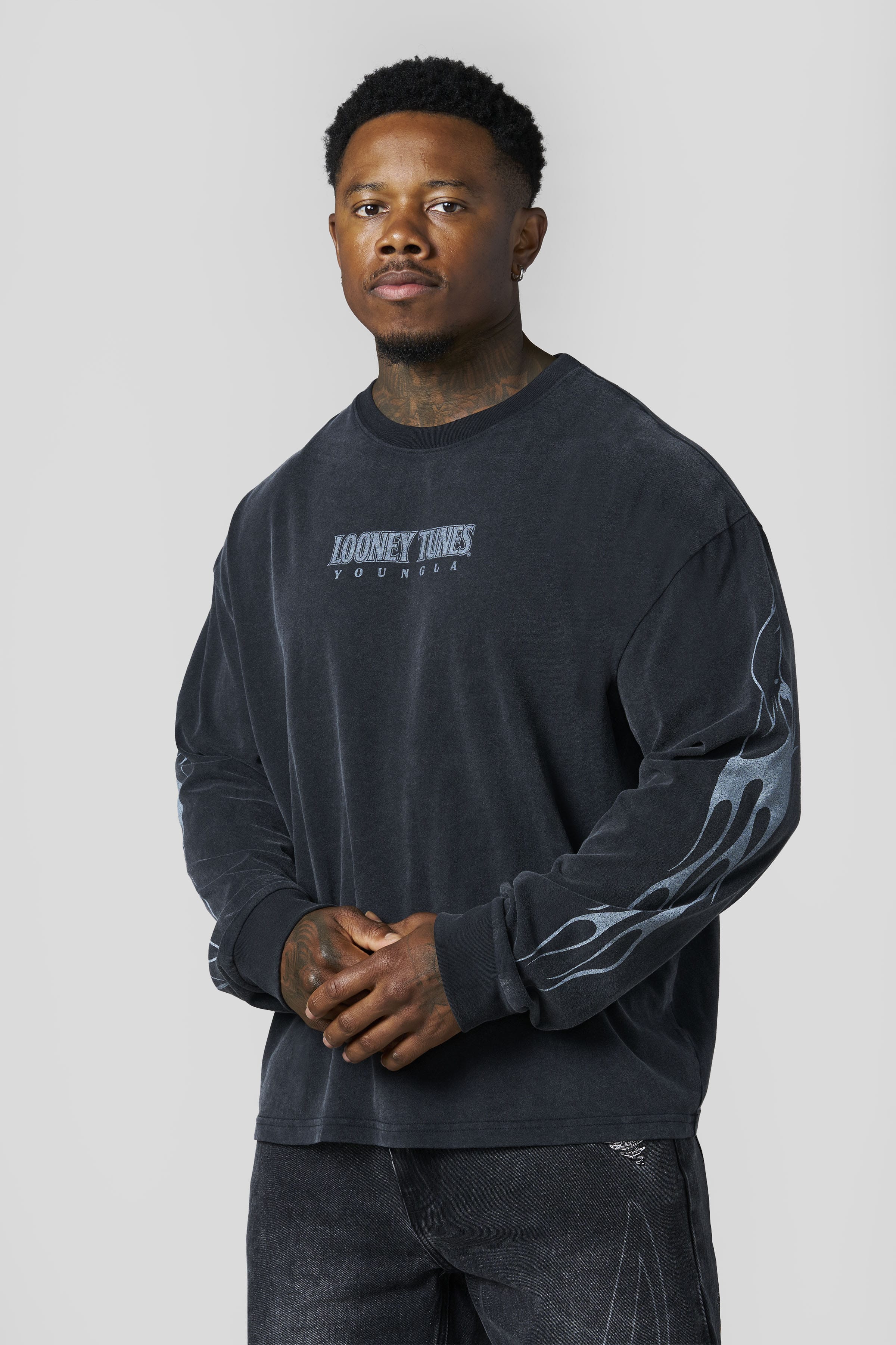 8114 - Looney Tunes Longsleeves