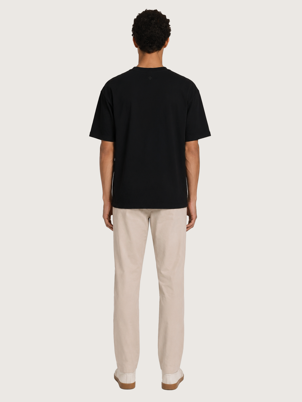 The Relaxed T-shirt || Black | Organic Cotton