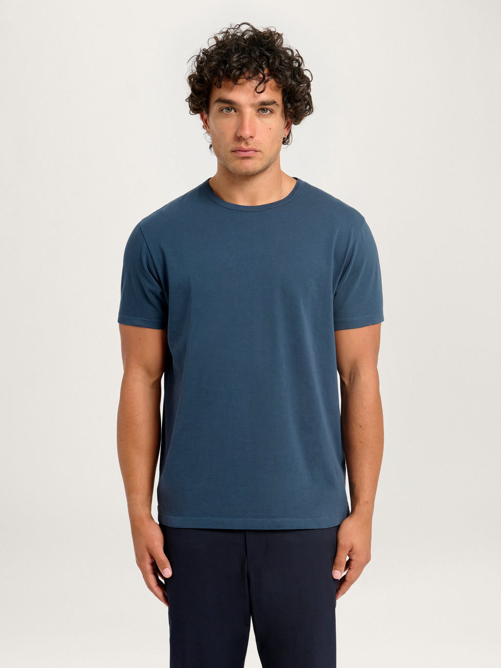 The Classic Tee || Pebble | Organic Cotton