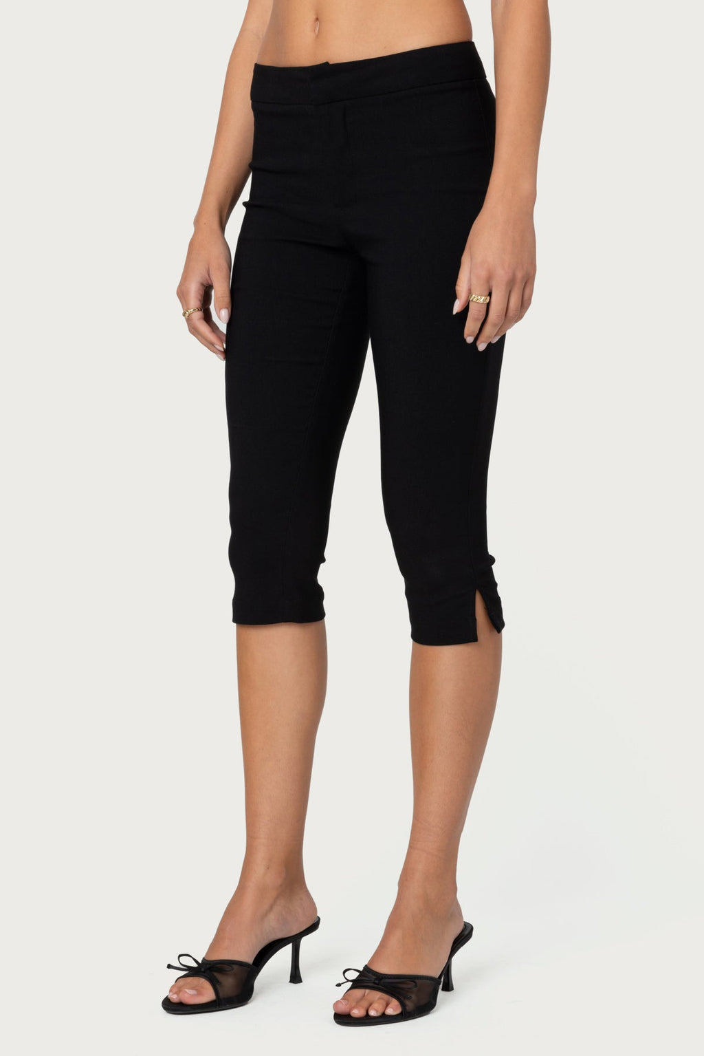 Sarafina Capri Pants