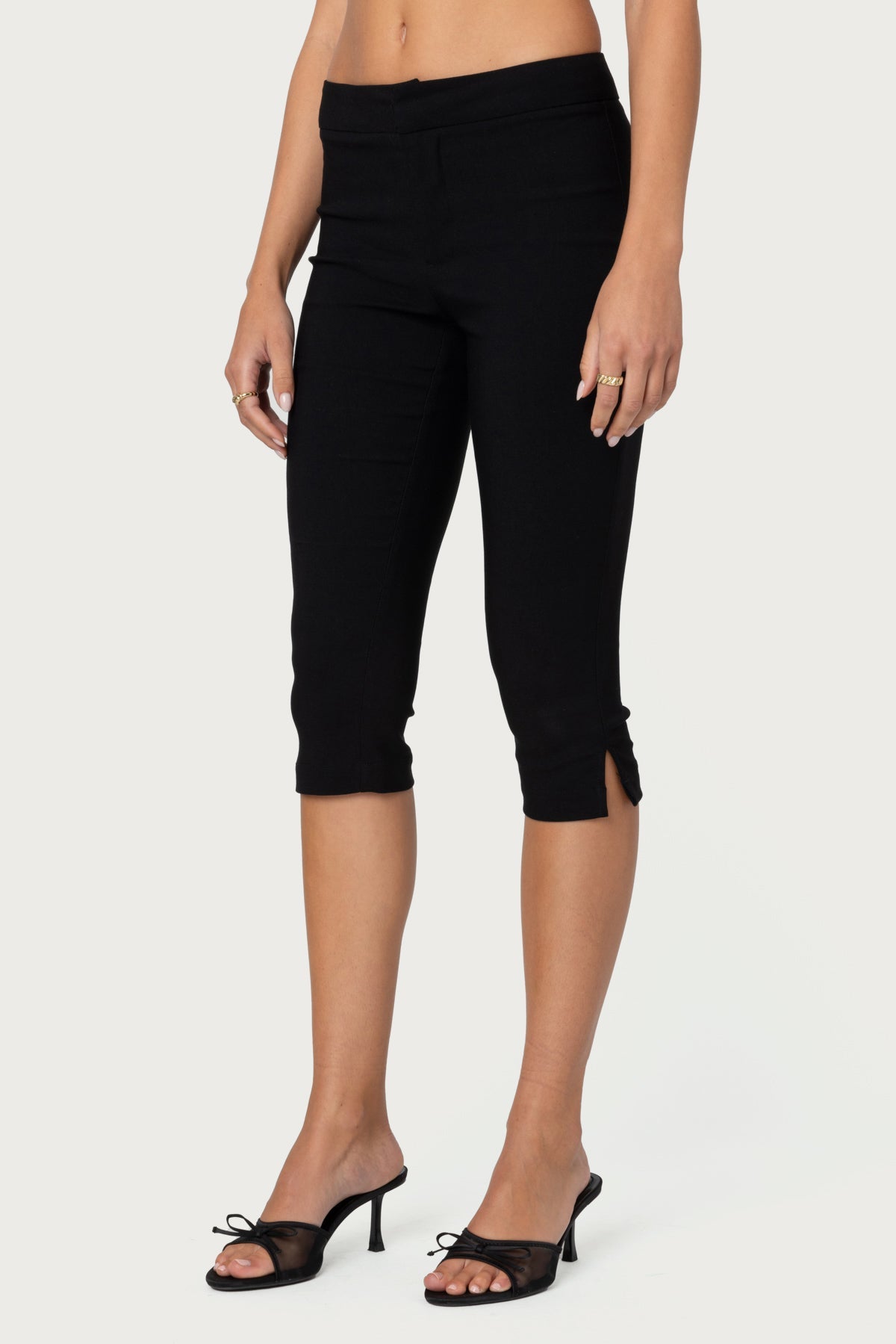 Sarafina Capri Pants