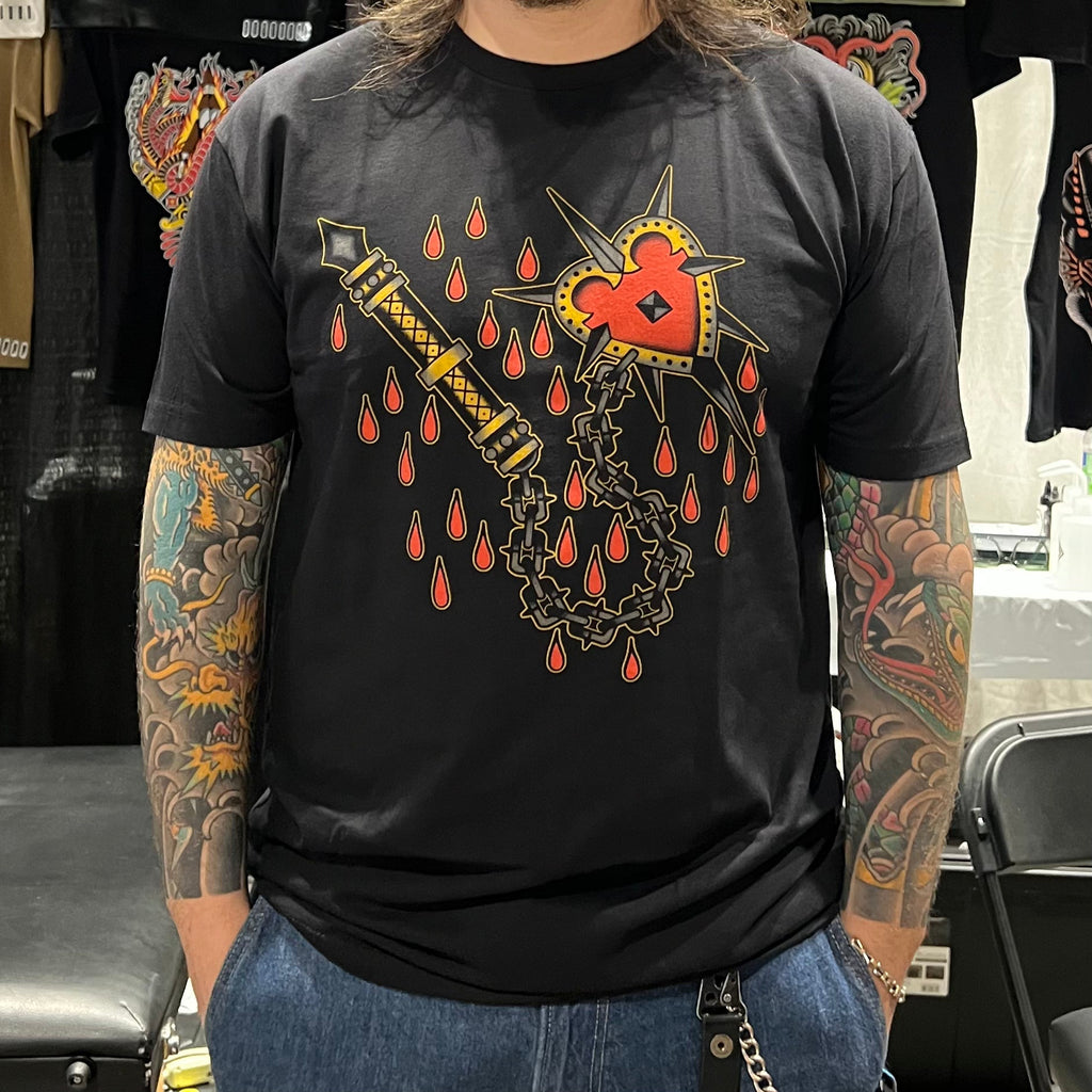 Love Kills T-Shirt