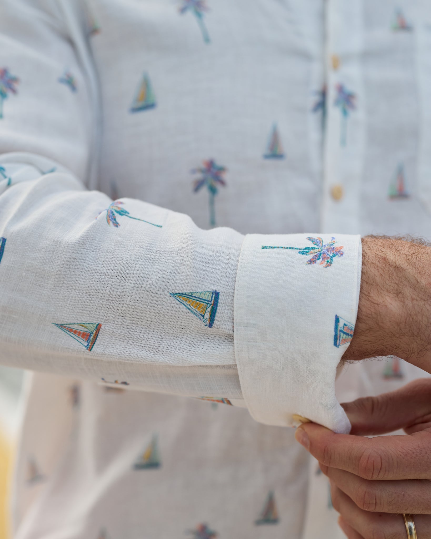 The Yacht Club - Long Sleeve Linen Shirt