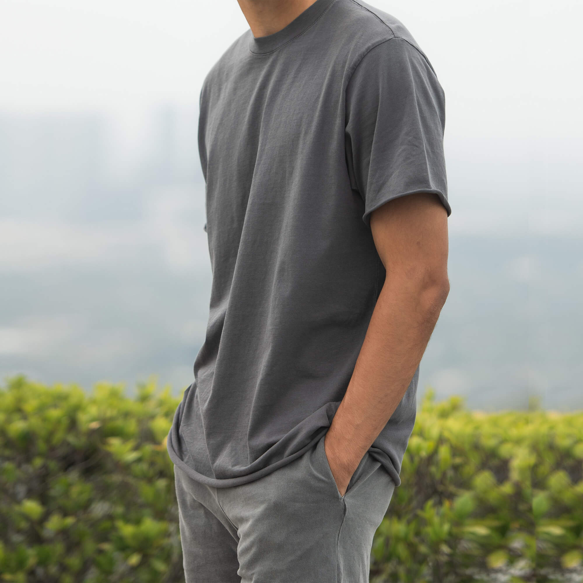 MENS ROLLER TEE