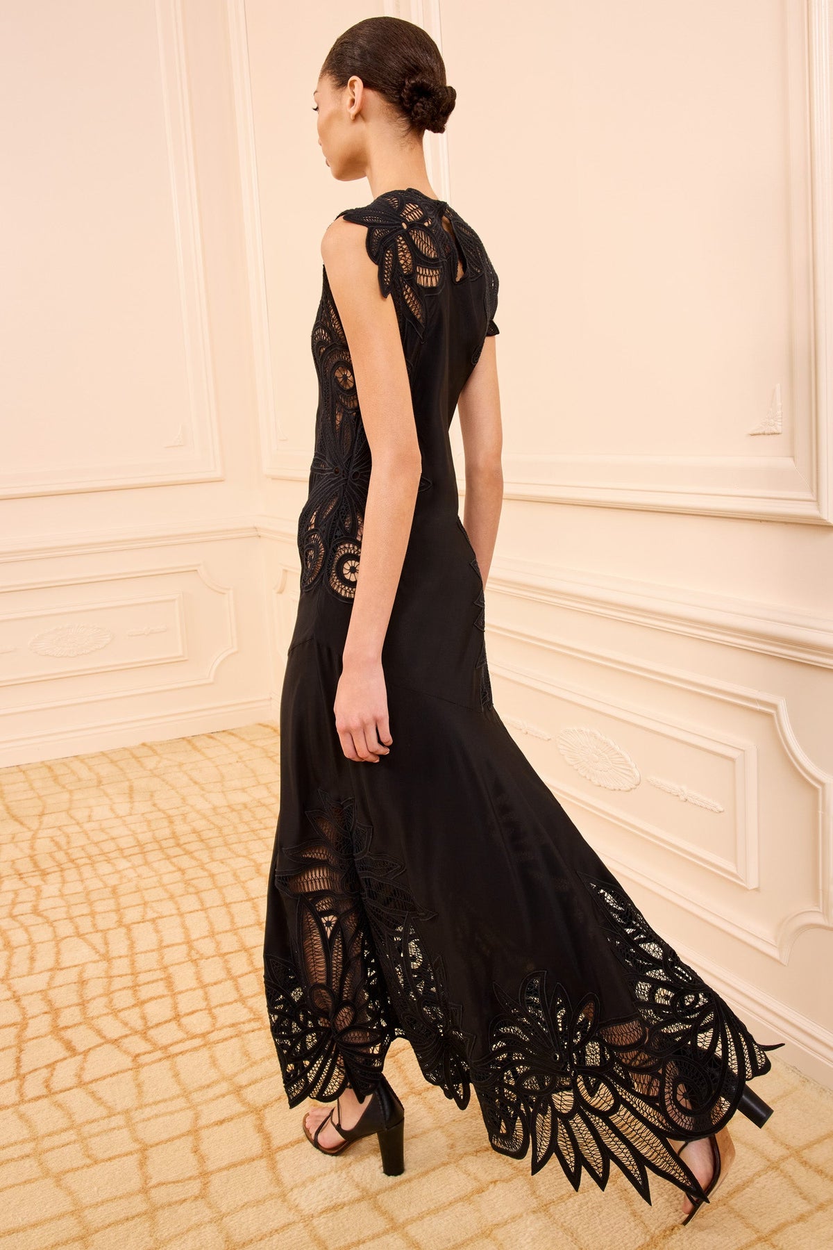 Idra Lace Applique Dress - Noir