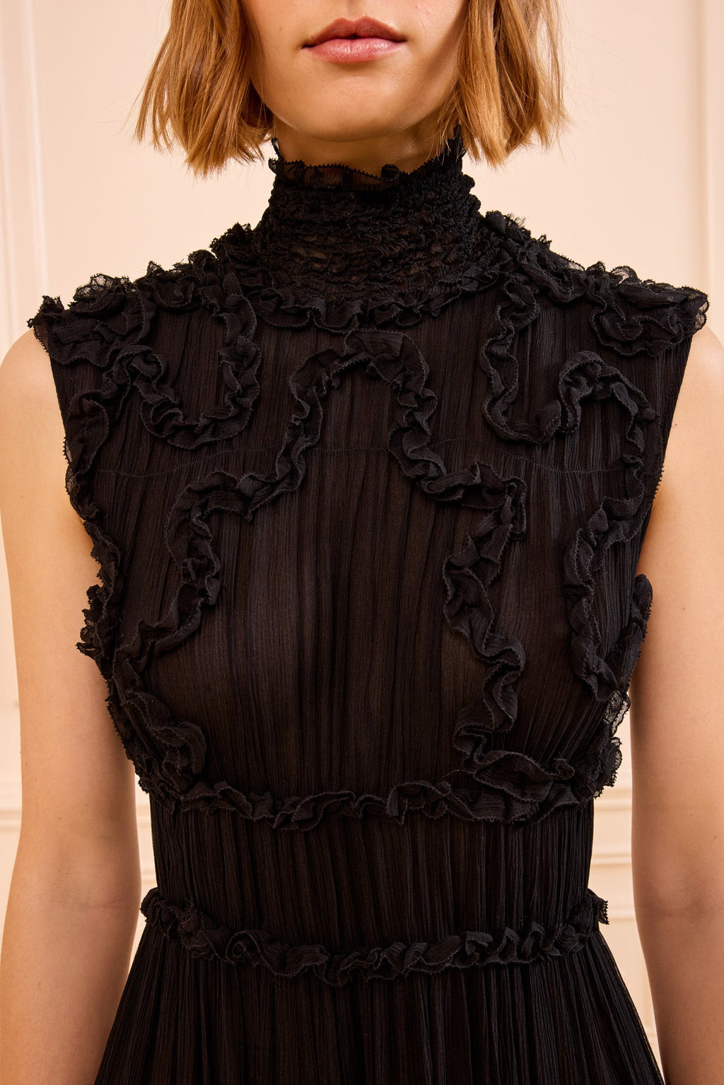 Verona Silk Smocked Gown - Noir