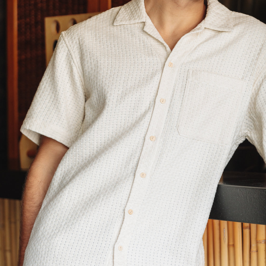 The Thatch Me If You Can - Camp Collar Short Sleeve Shirt