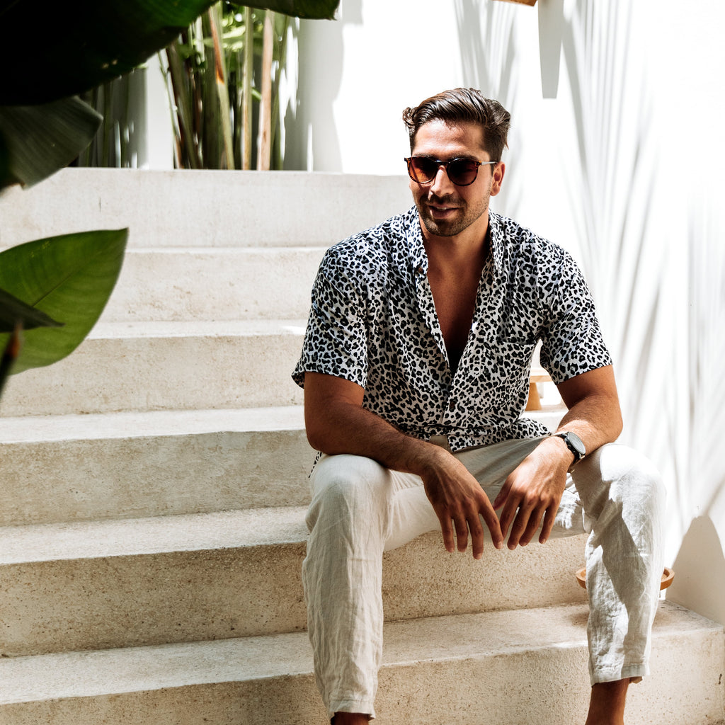 The Island Cat - Short Sleeve Shirt