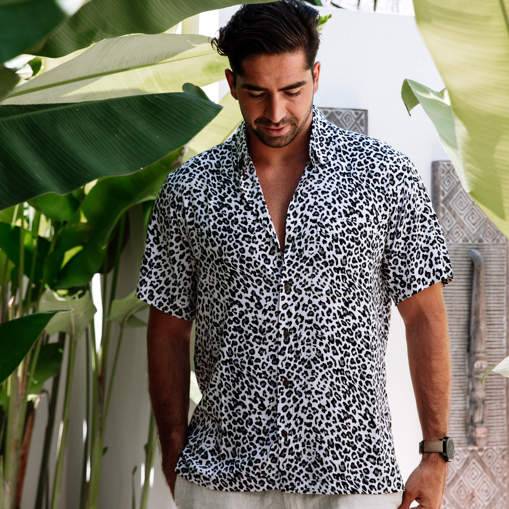 The Island Cat - Short Sleeve Shirt