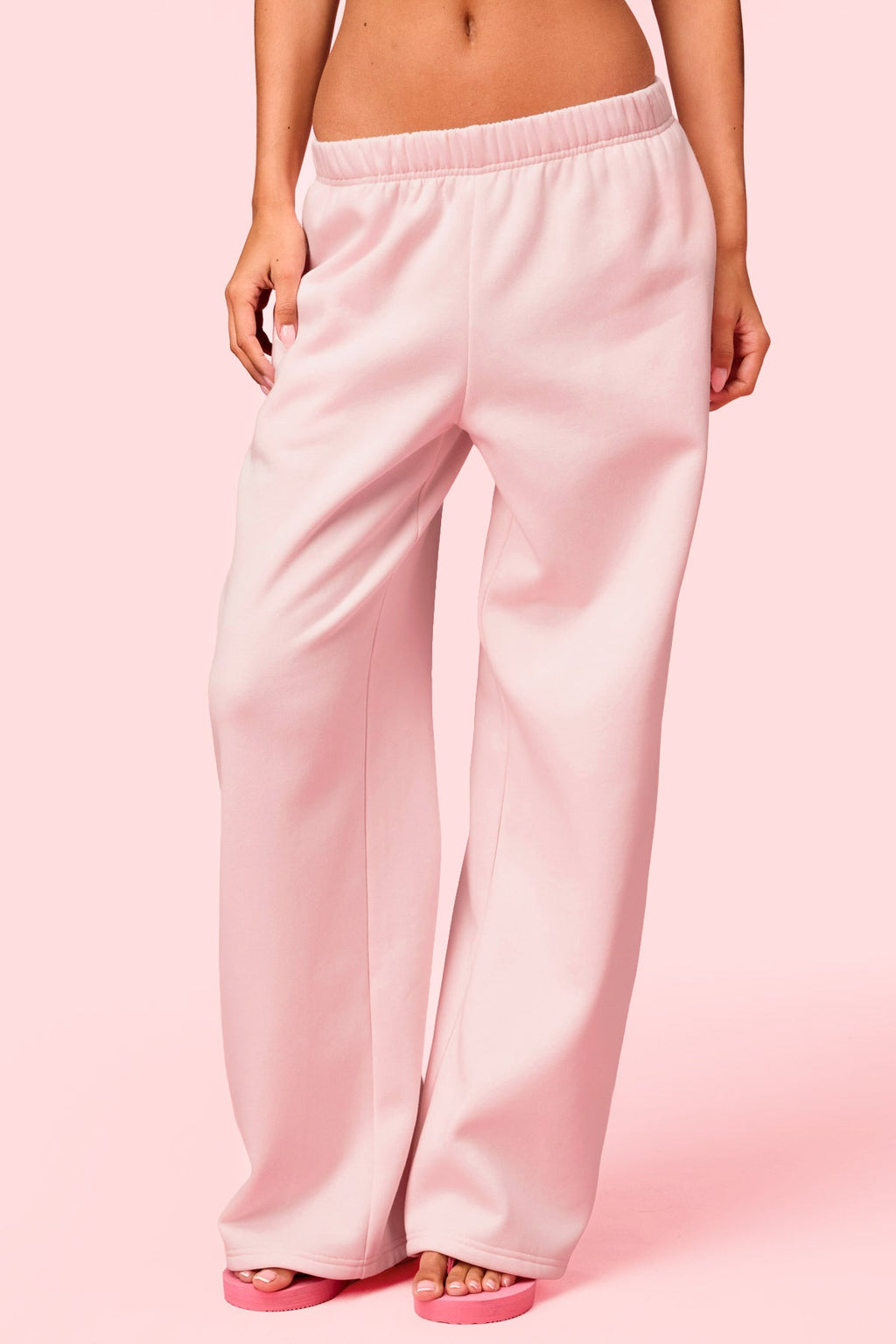 Edikted Hearts Barbie™ Baggy Sweatpants