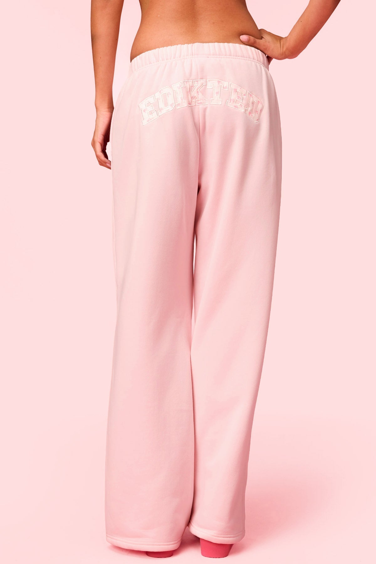 Edikted Hearts Barbie™ Baggy Sweatpants