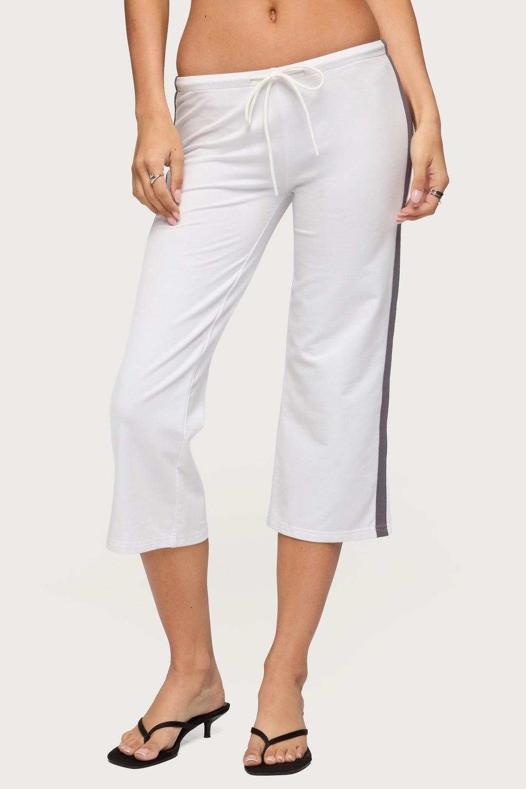 Milene Contrast French Terry Capri Pants