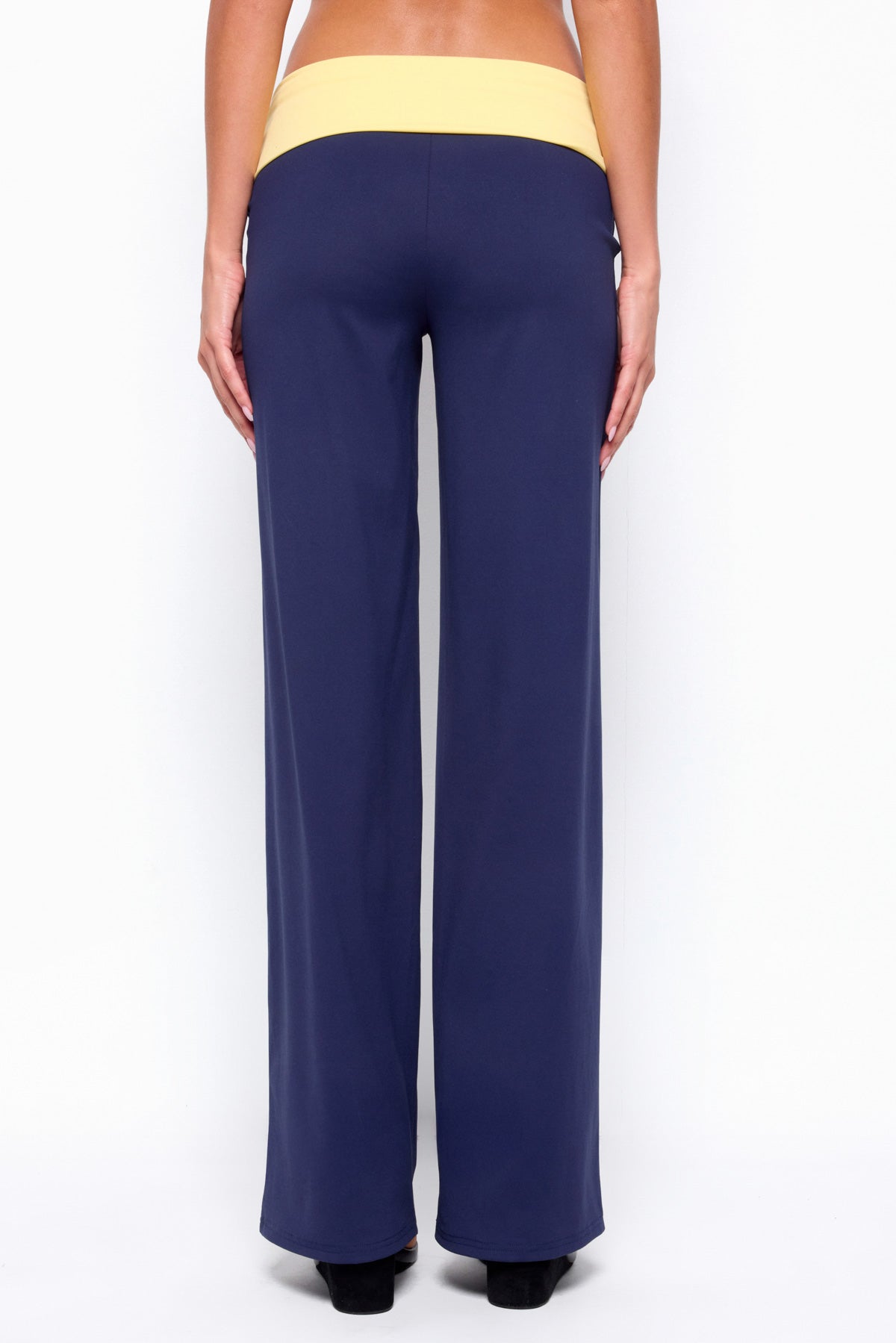 Dayna Contrast Foldover Straight Leg Pants