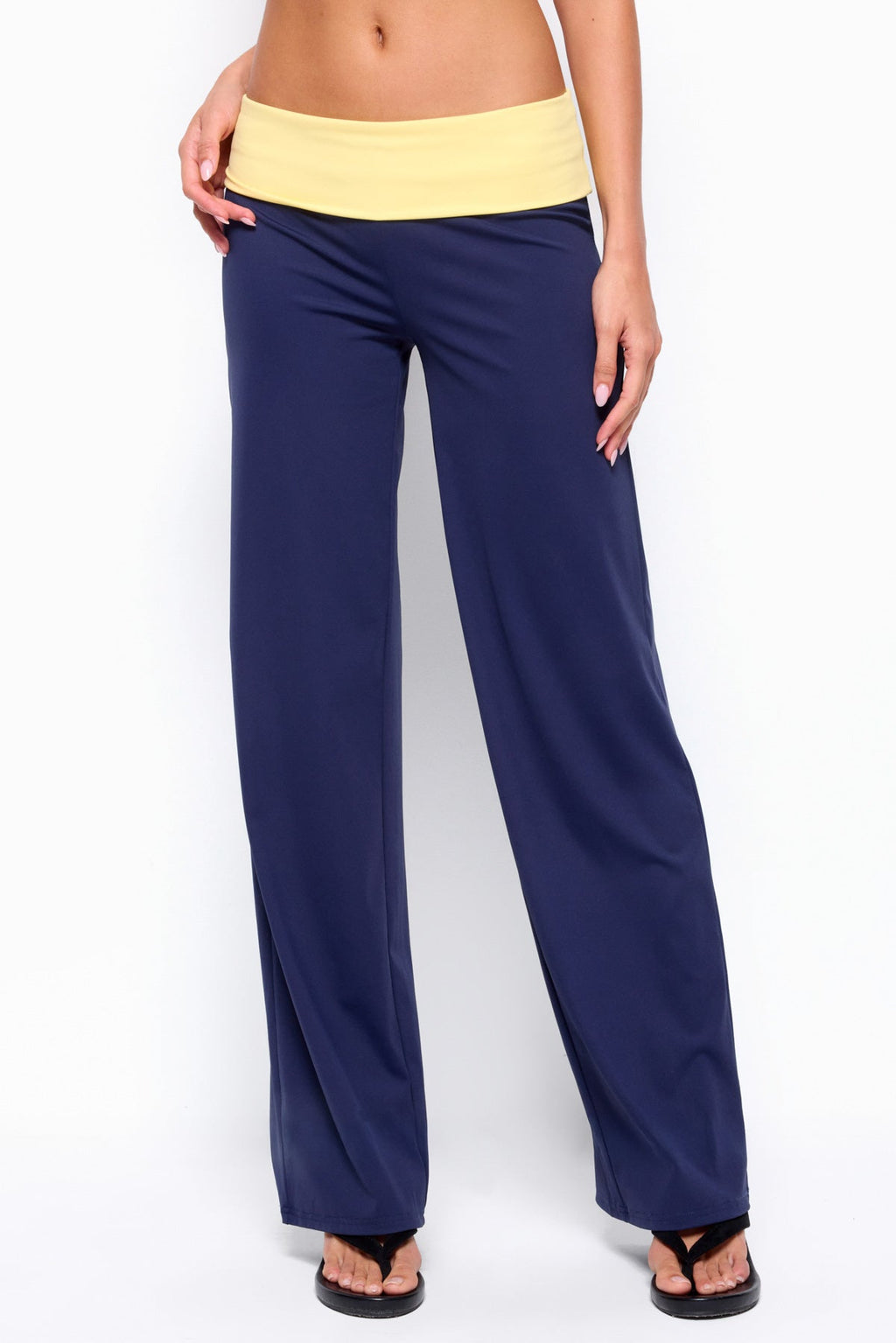 Dayna Contrast Foldover Straight Leg Pants