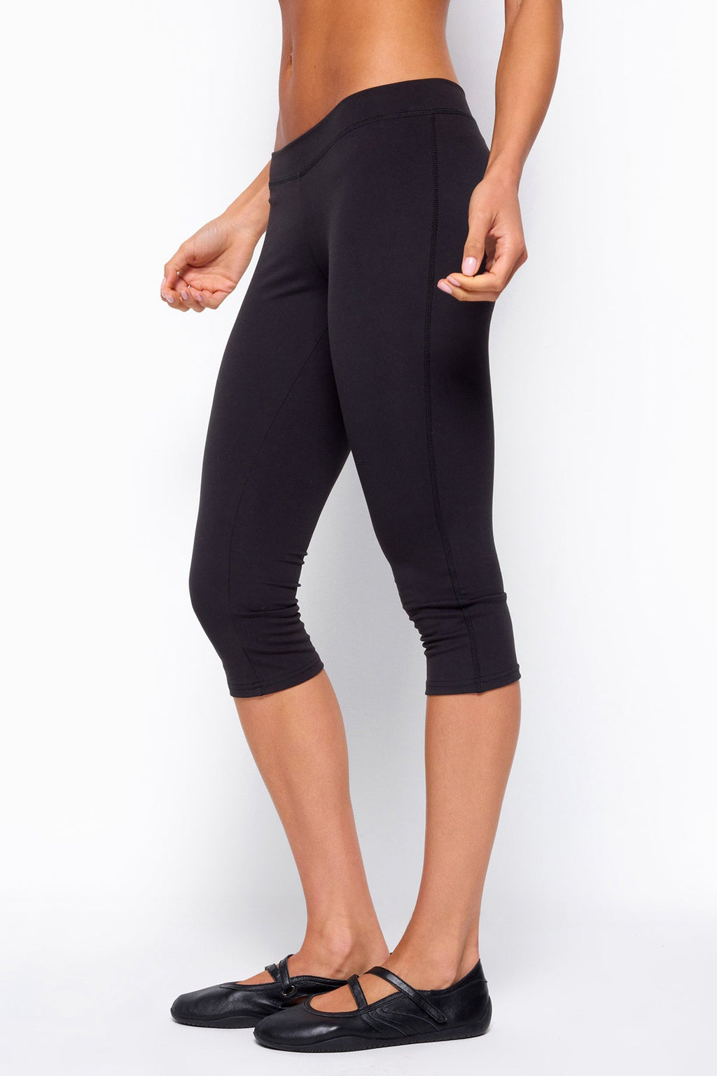 Aiko Capri Pants