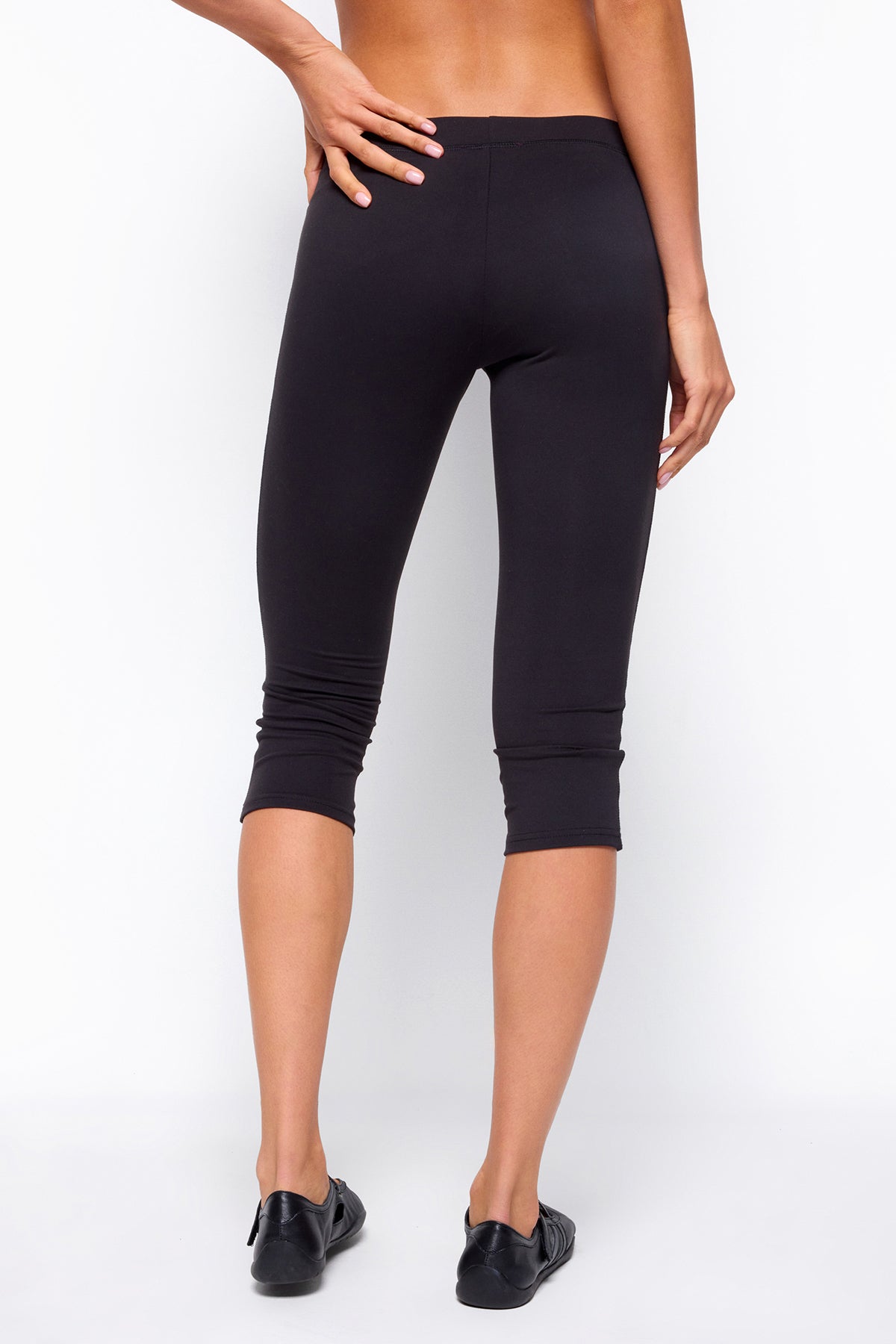 Aiko Capri Pants